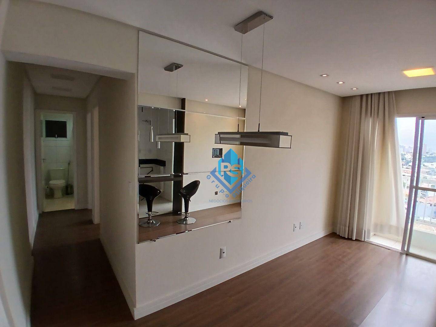 Apartamento à venda e aluguel com 2 quartos, 55m² - Foto 1