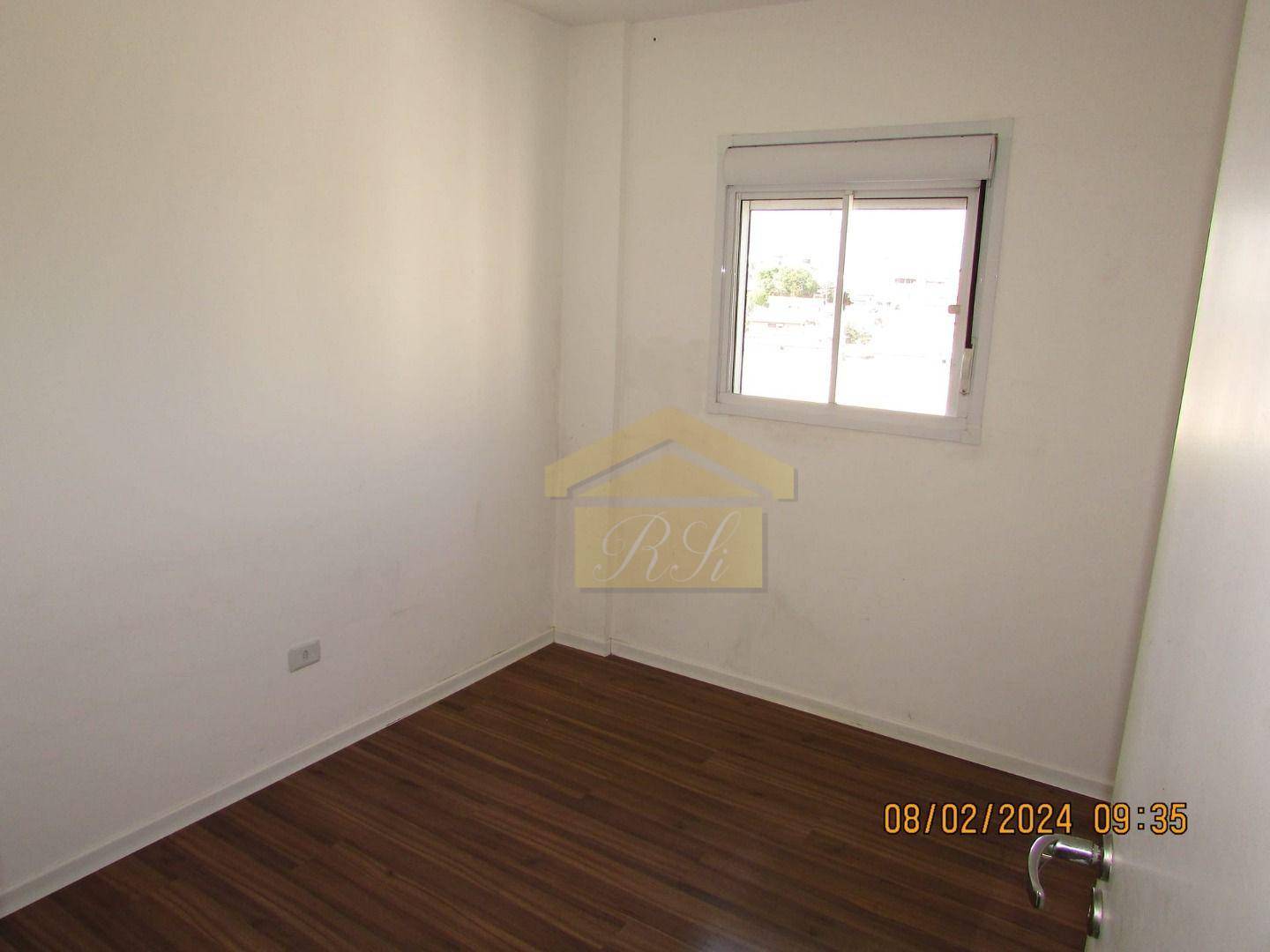 Apartamento à venda com 2 quartos, 47m² - Foto 2