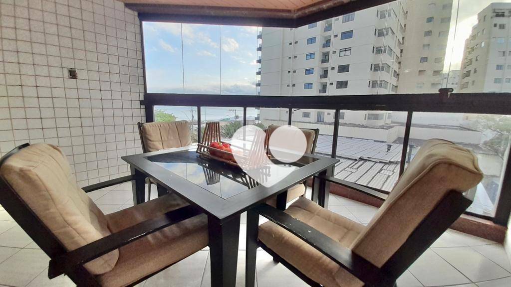 Apartamento à venda com 3 quartos, 80m² - Foto 3