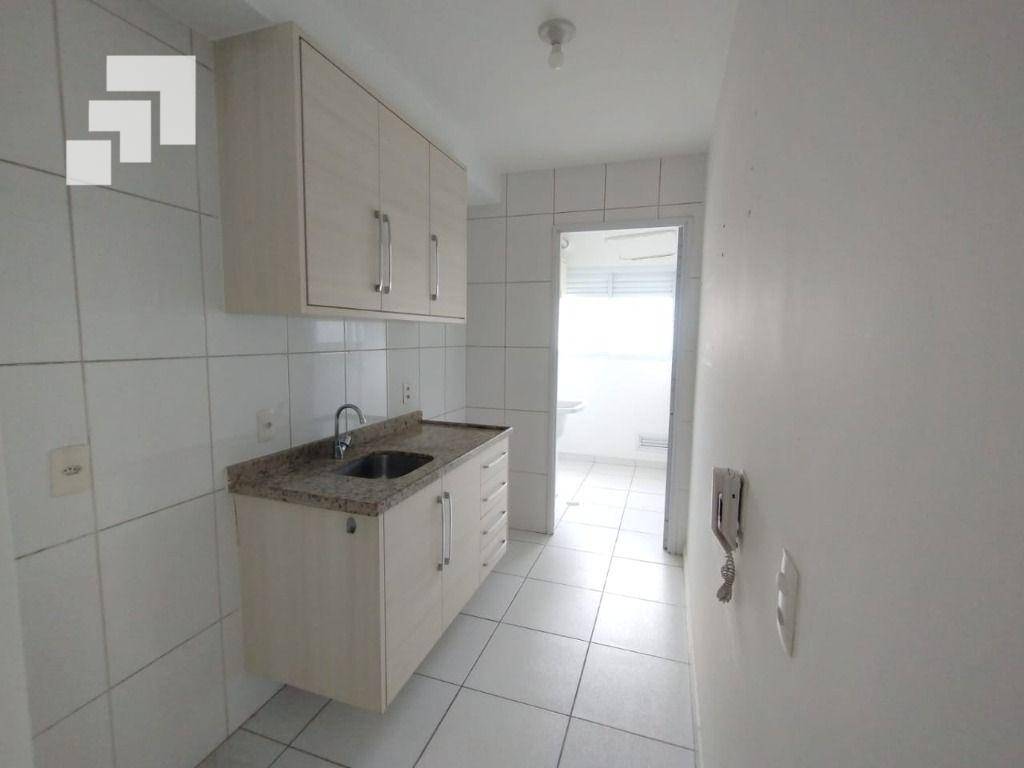 Apartamento para alugar com 2 quartos, 62m² - Foto 10