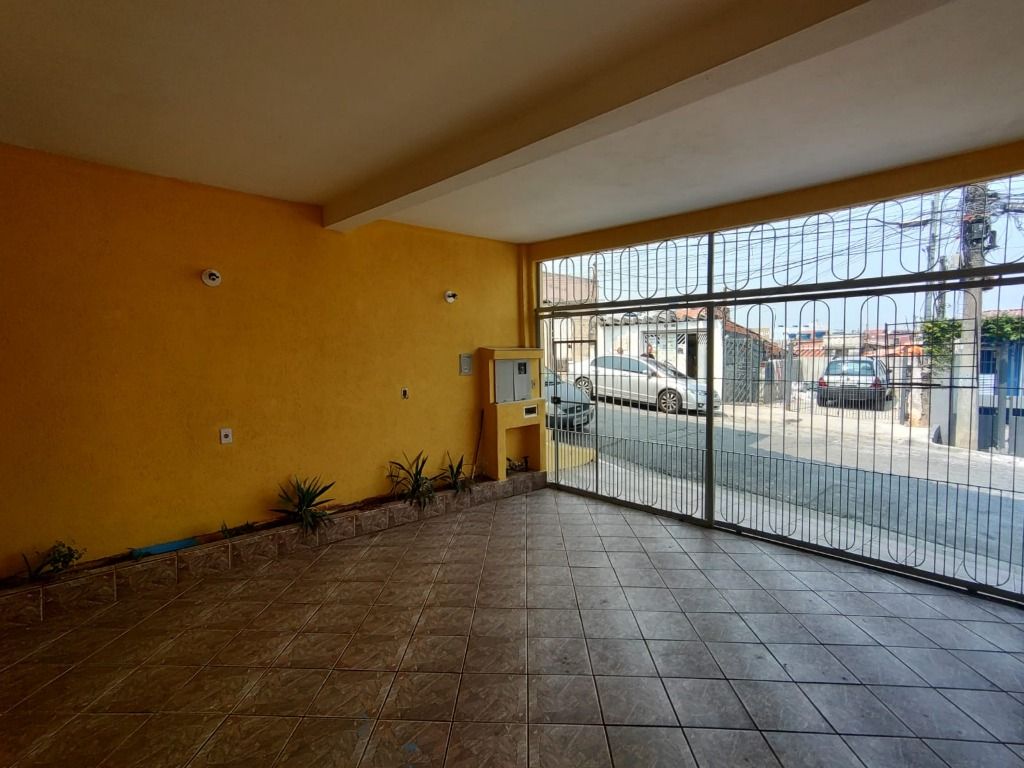 Sobrado à venda com 3 quartos, 230m² - Foto 32