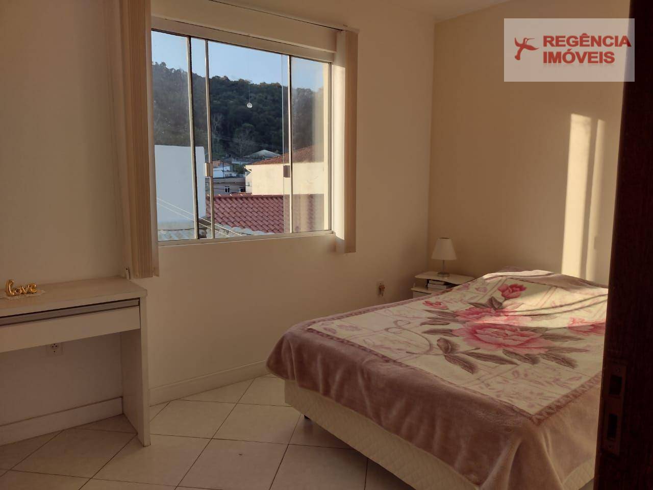 Casa, 4 quartos, 150 m² - Foto 2