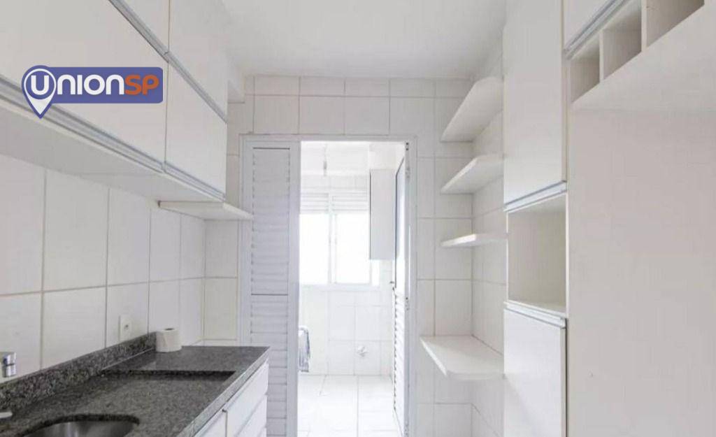 Apartamento à venda com 3 quartos, 64m² - Foto 12