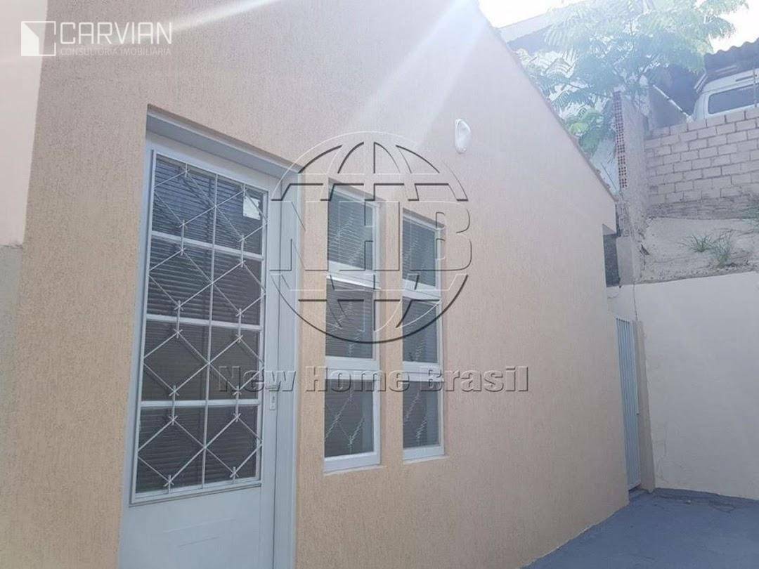 Casa à venda com 2 quartos, 65m² - Foto 10