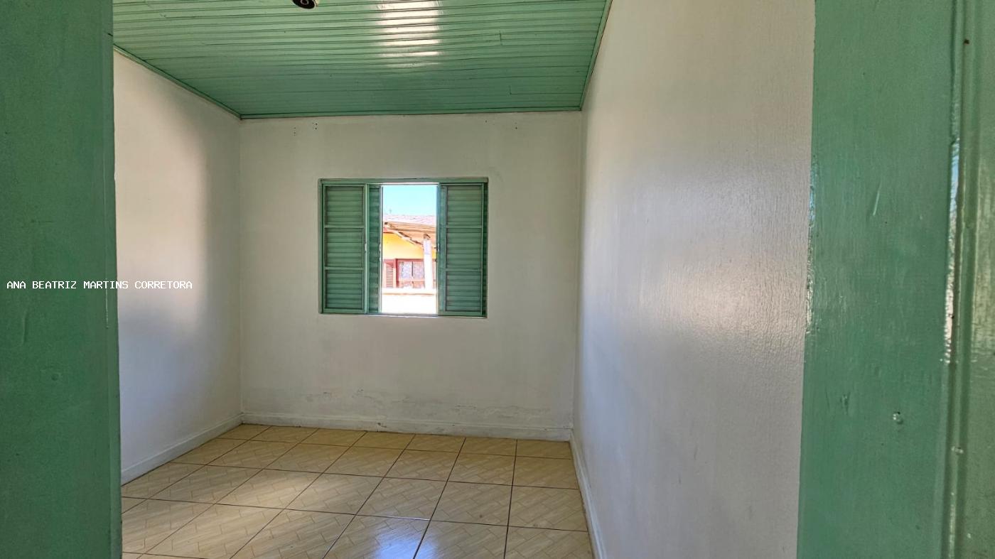 Casa à venda com 4 quartos, 360m² - Foto 12