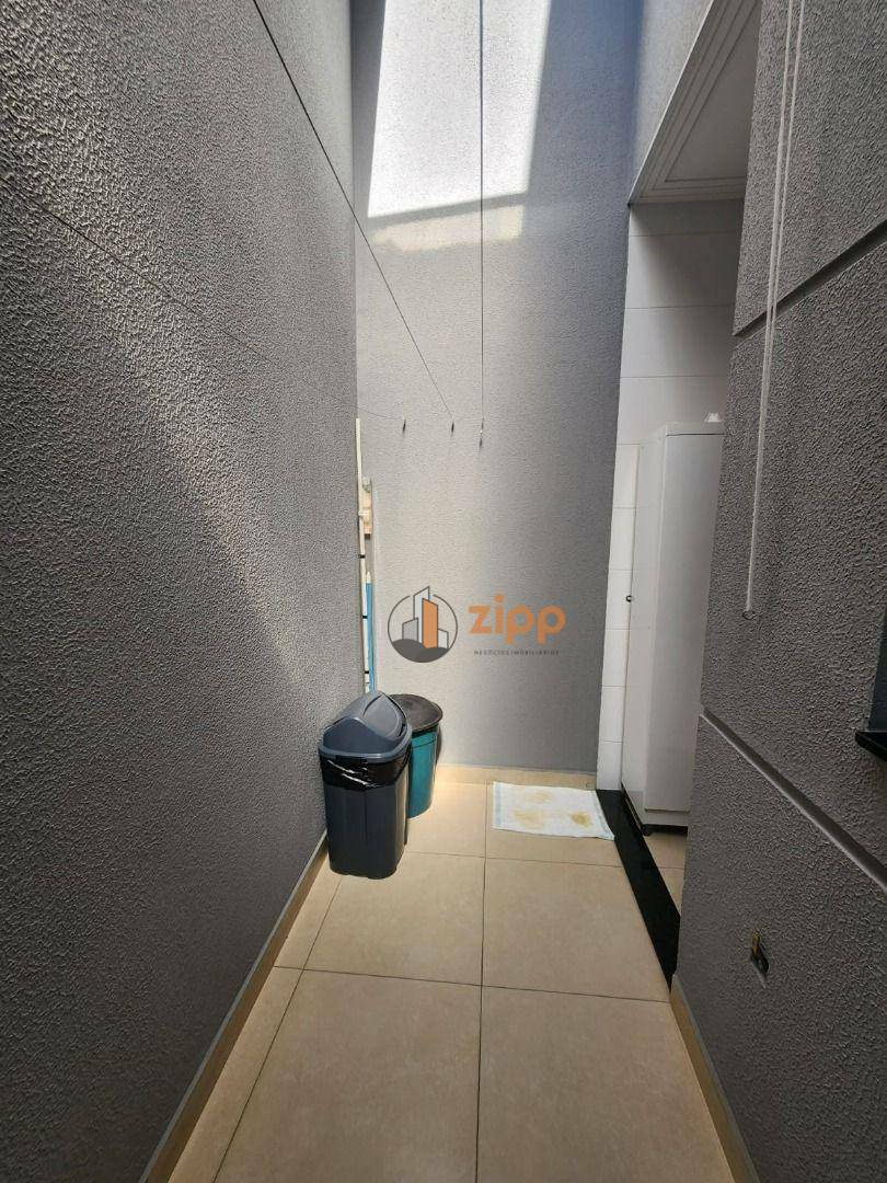 Sobrado para alugar com 2 quartos, 63m² - Foto 5