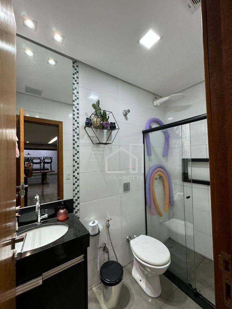 Casa à venda com 2 quartos, 180m² - Foto 15