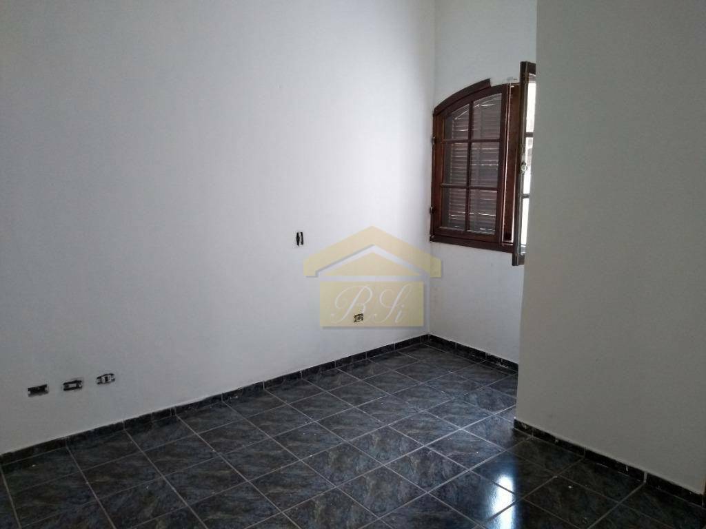 Sobrado à venda com 3 quartos, 226m² - Foto 13