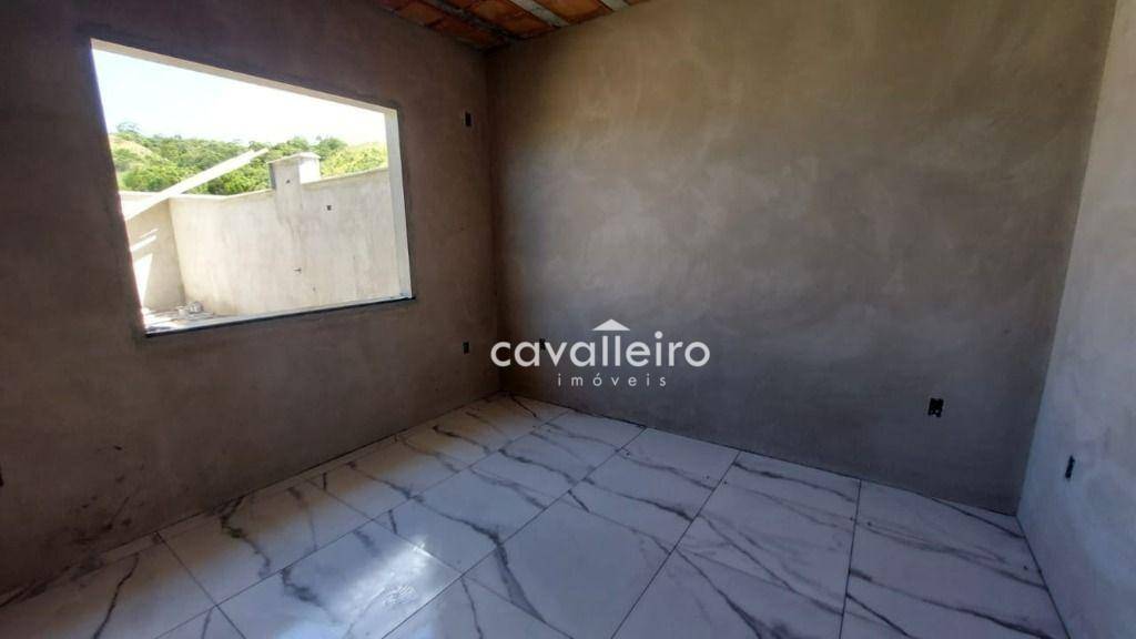 Casa à venda com 2 quartos, 70m² - Foto 5