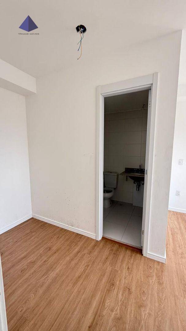 Apartamento à venda com 2 quartos, 68m² - Foto 9