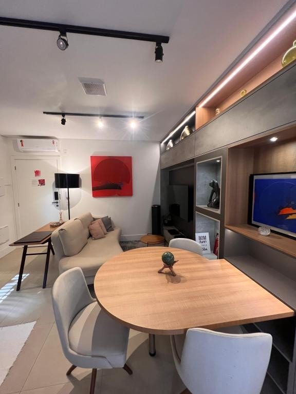 Apartamento para alugar com 1 quarto, 40m² - Foto 4