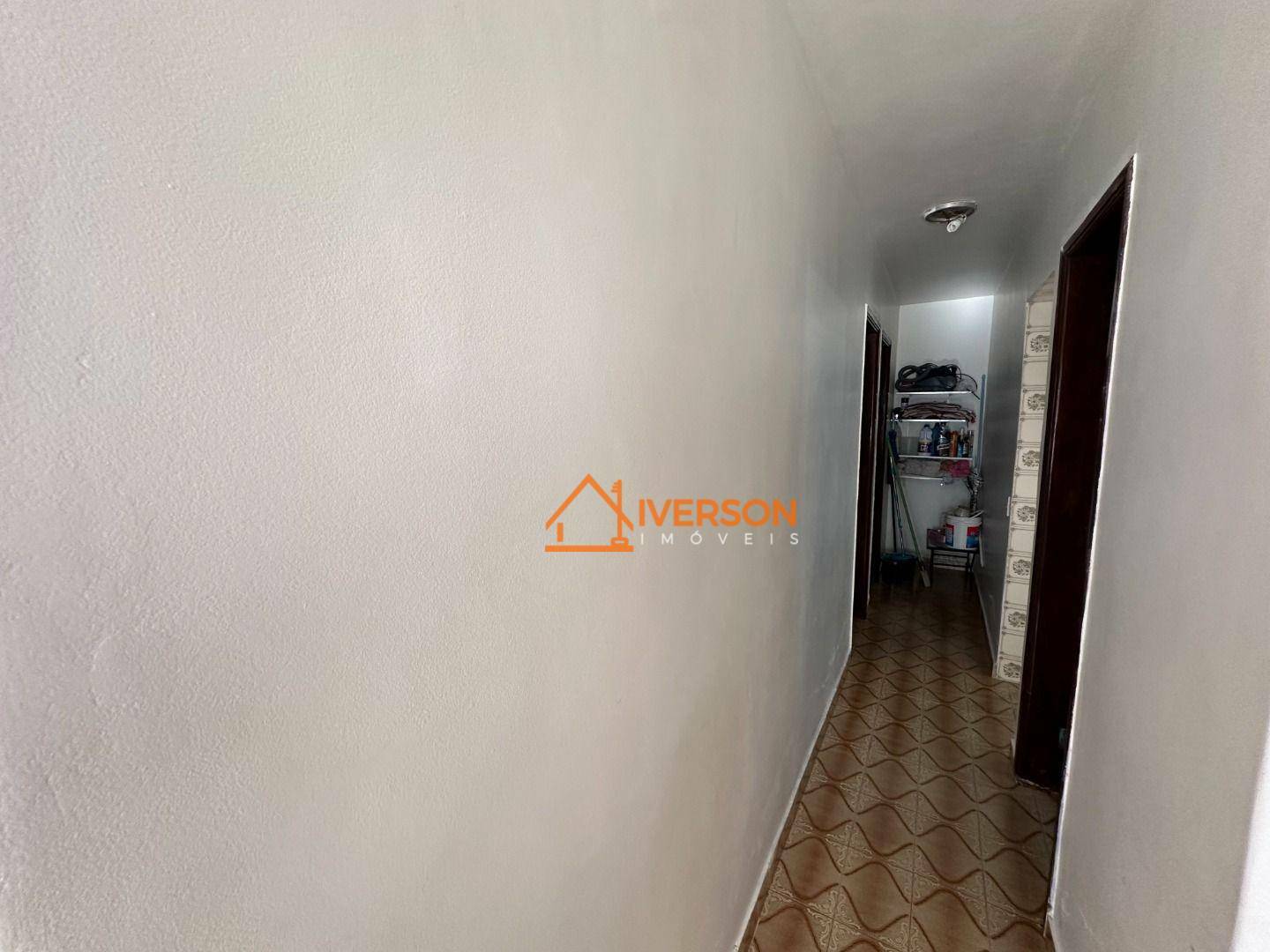 Casa à venda com 3 quartos, 160m² - Foto 5