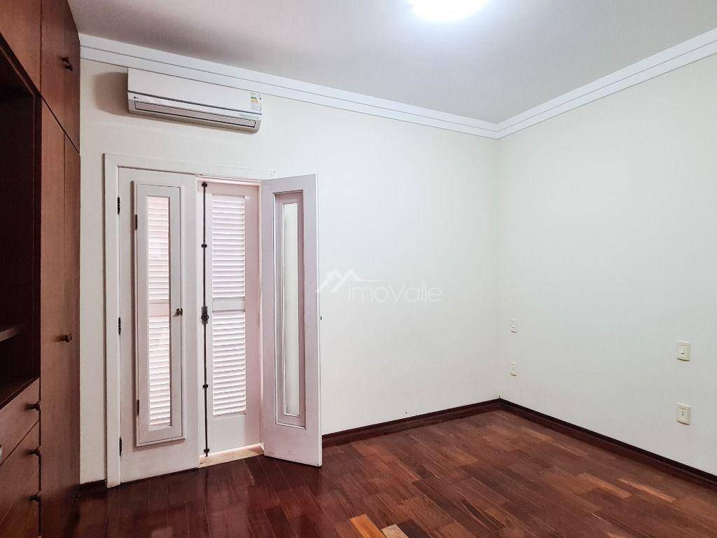 Casa de Condomínio à venda e aluguel com 5 quartos, 542m² - Foto 23