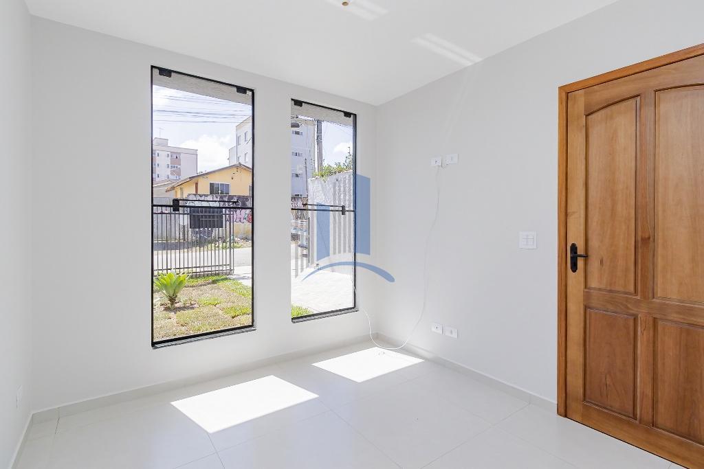 Casa à venda com 3 quartos, 62m² - Foto 11