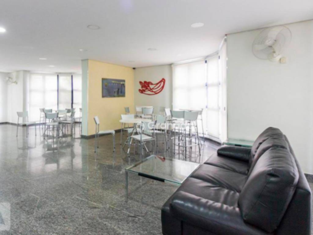 Apartamento à venda com 3 quartos, 125m² - Foto 15