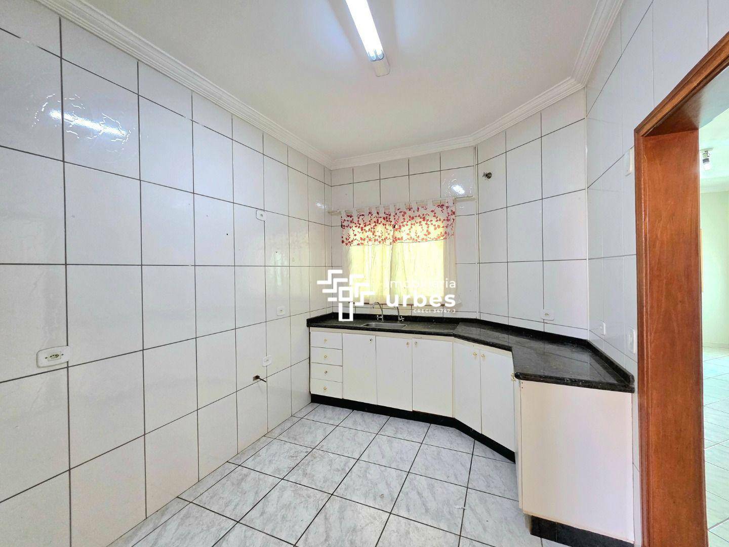 Casa à venda com 3 quartos, 109m² - Foto 6