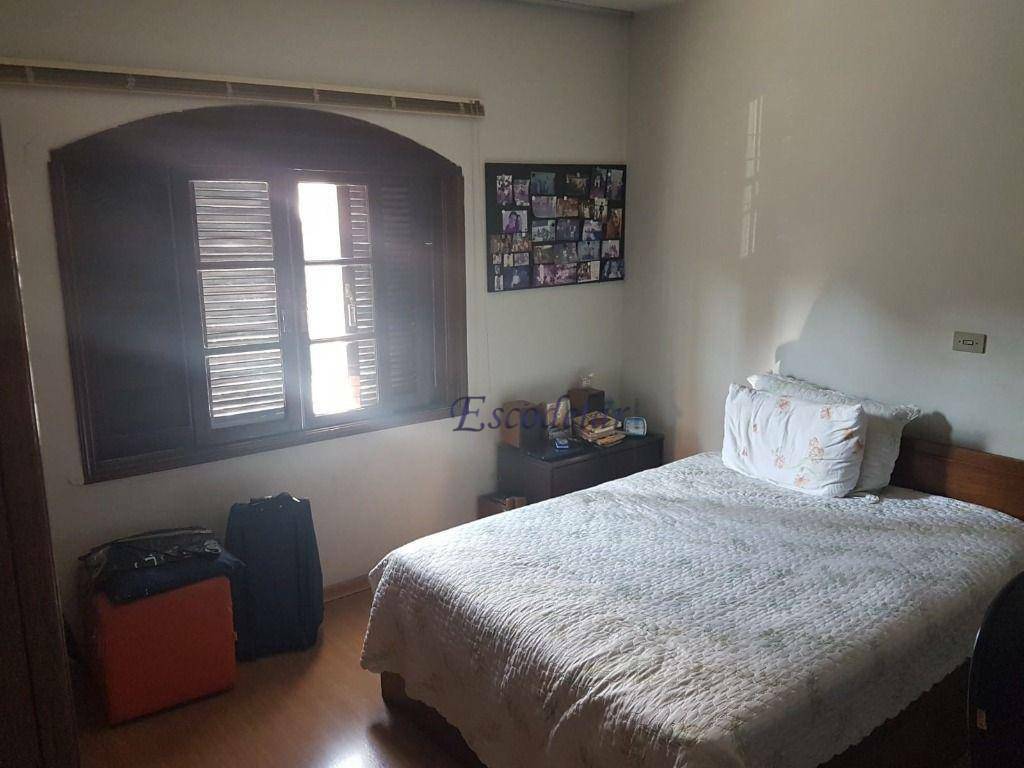 Sobrado à venda com 3 quartos, 200m² - Foto 19