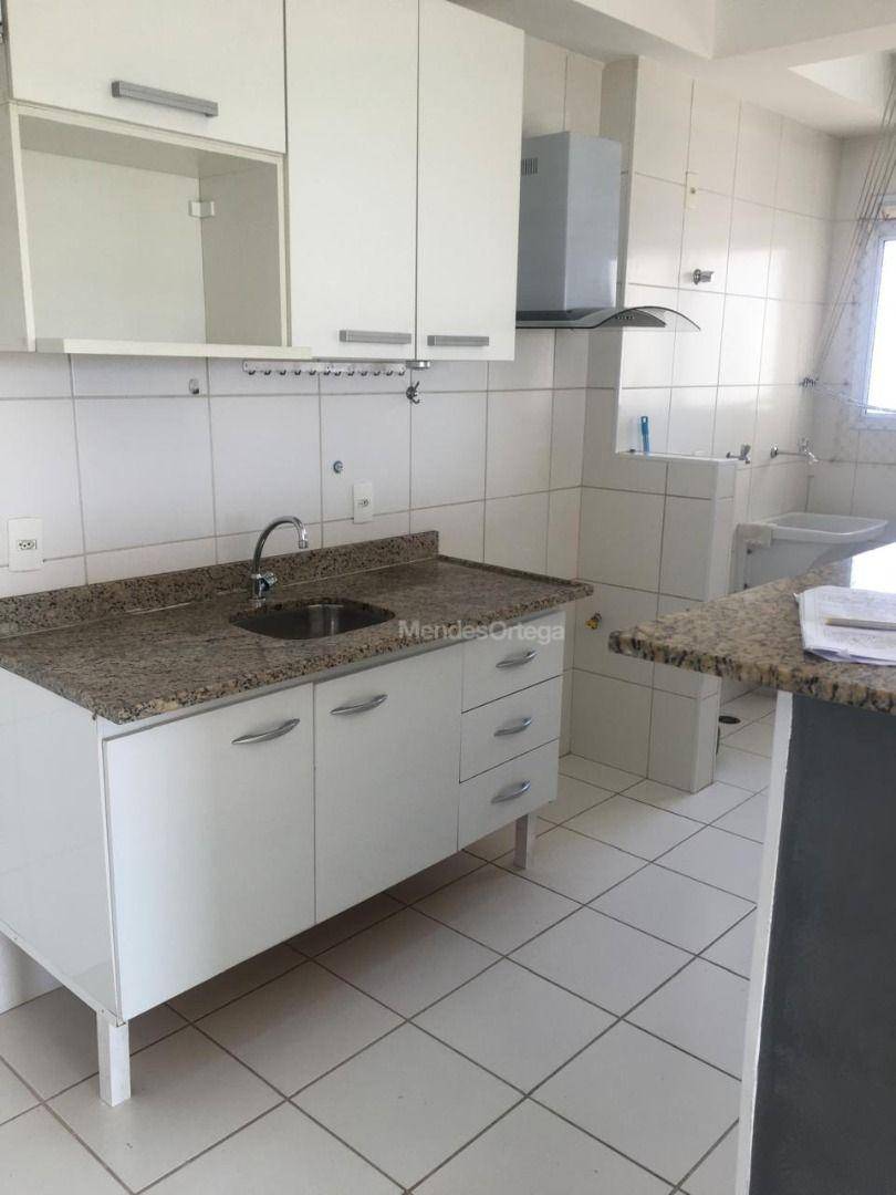 Apartamento para alugar com 3 quartos, 66m² - Foto 17