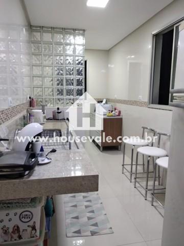 Apartamento à venda com 2 quartos, 68m² - Foto 5