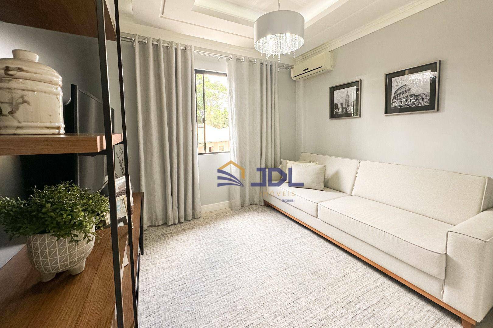 Casa à venda com 4 quartos, 243m² - Foto 27