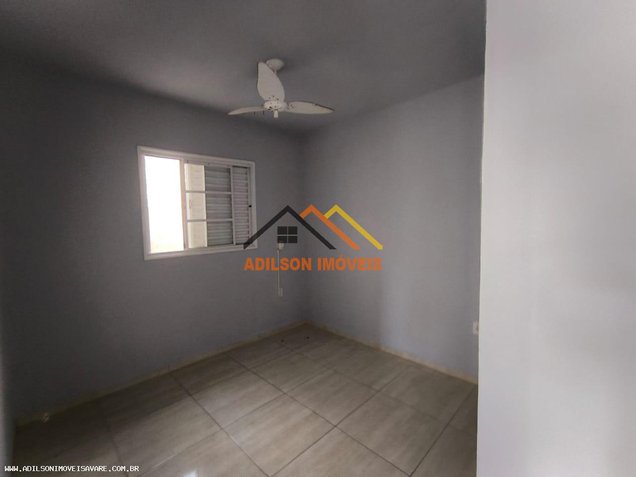 Casa à venda com 3 quartos, 200m² - Foto 4