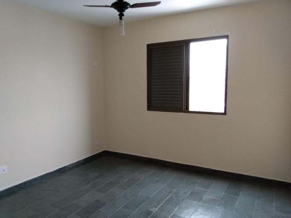 Apartamento à venda com 2 quartos, 70m² - Foto 15