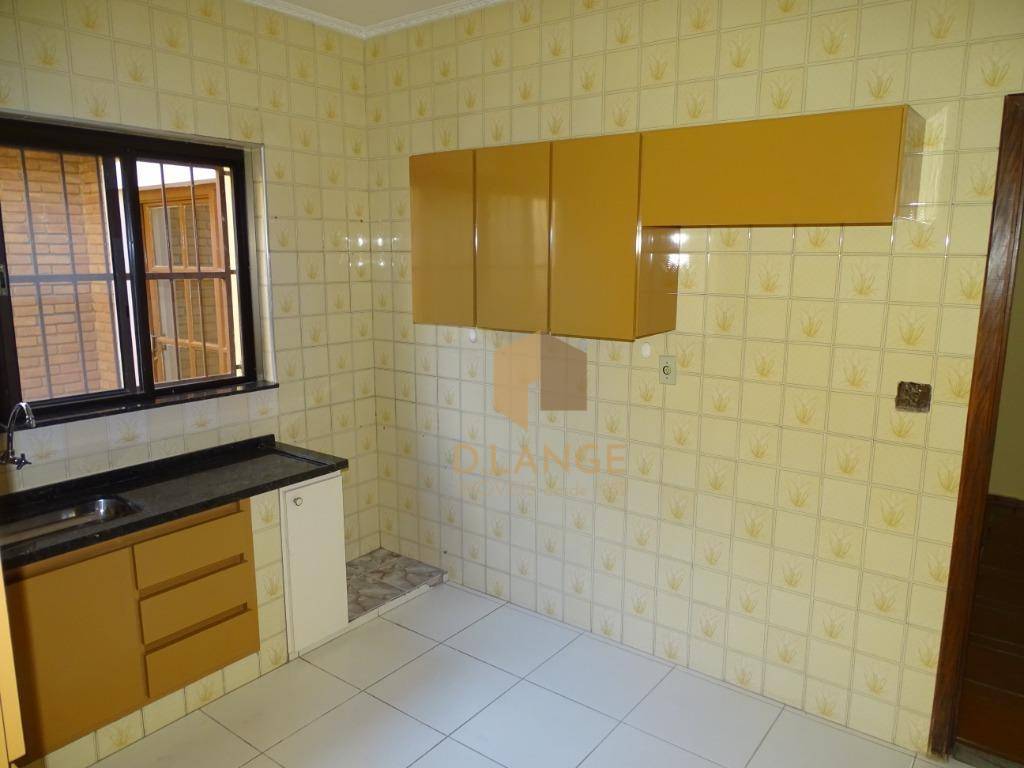 Casa à venda com 3 quartos, 237m² - Foto 19