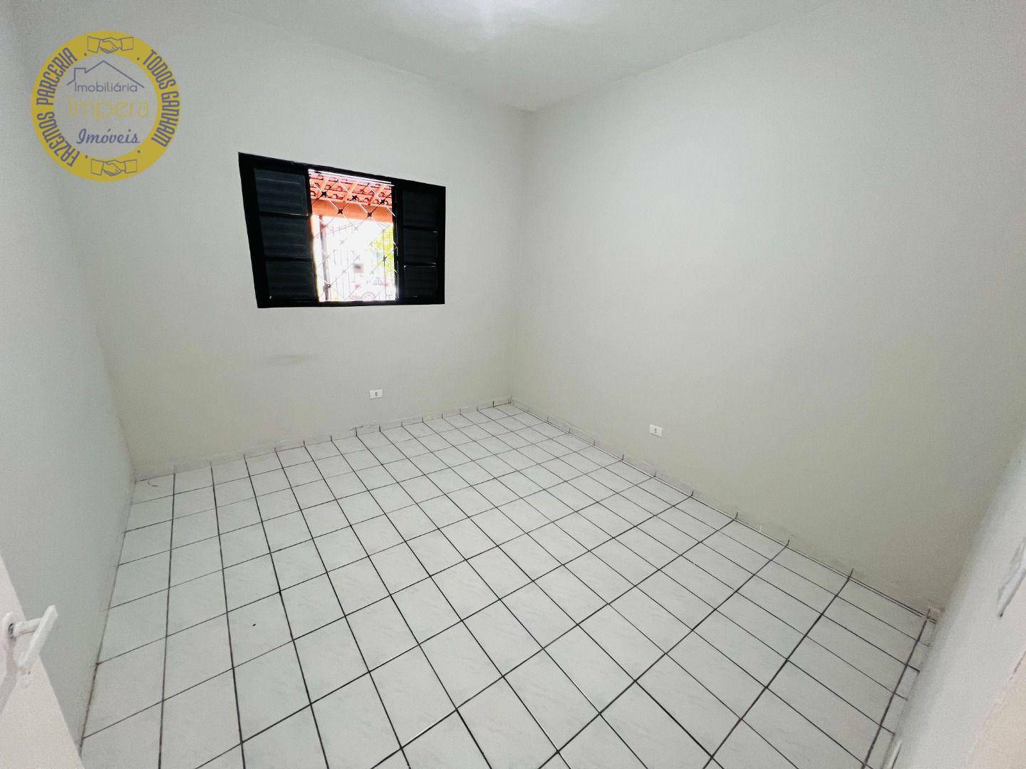 Casa para alugar com 2 quartos, 59m² - Foto 12