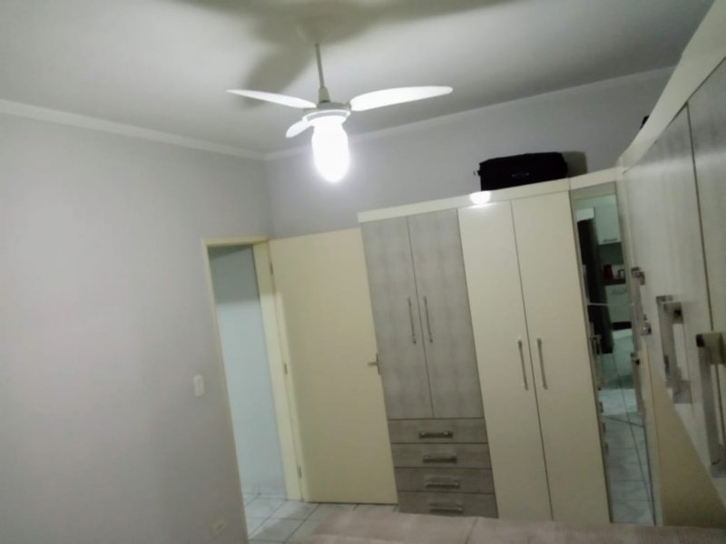 Casa à venda com 2 quartos, 2m² - Foto 2