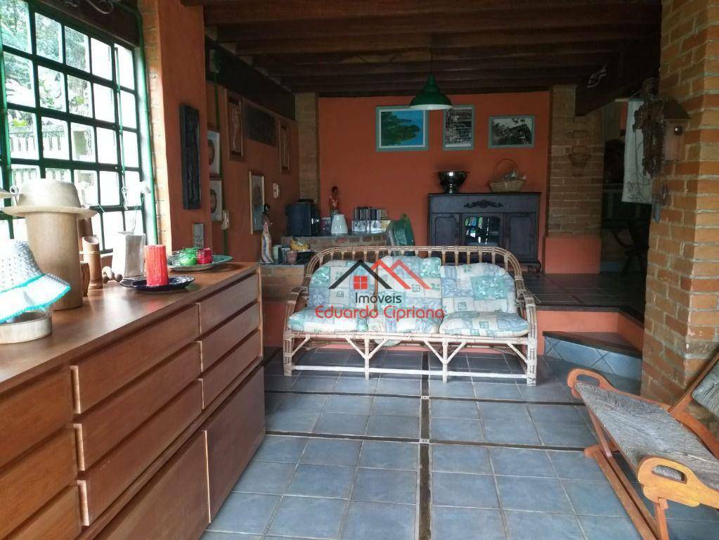 Casa de Condomínio à venda com 4 quartos, 360m² - Foto 20