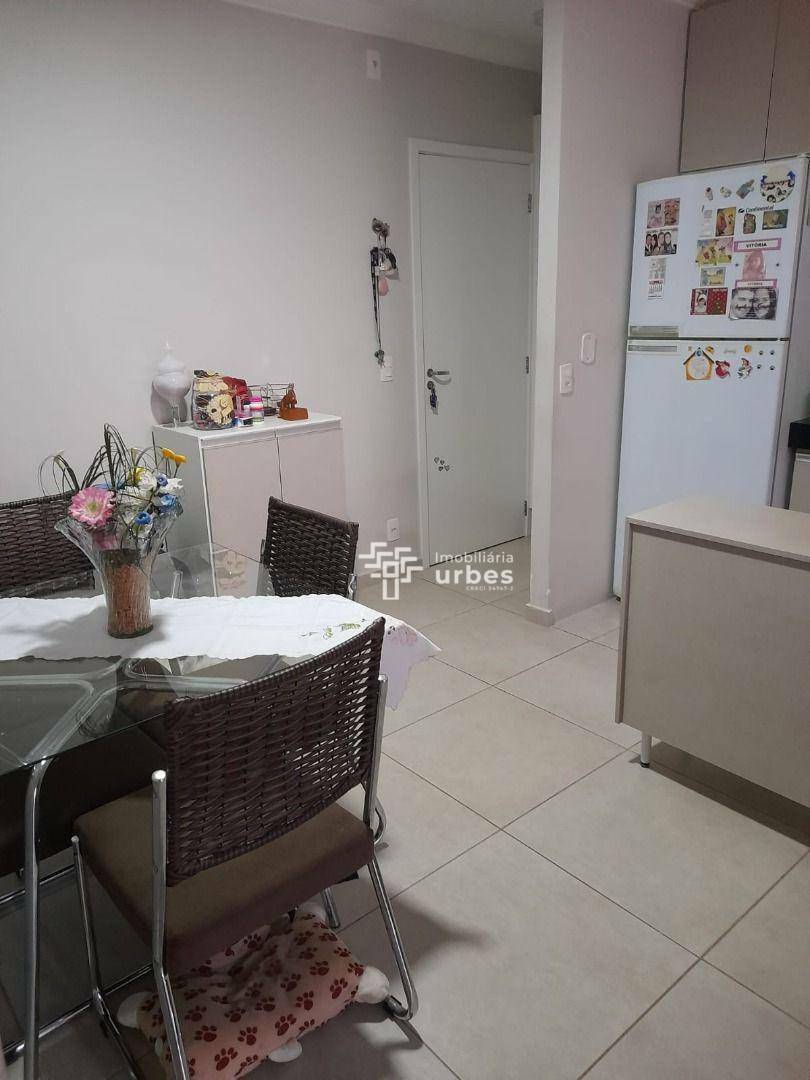 Apartamento à venda com 2 quartos, 50m² - Foto 4