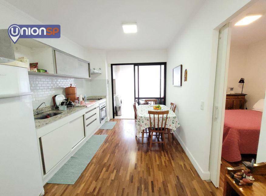 Apartamento à venda com 1 quarto, 42m² - Foto 8