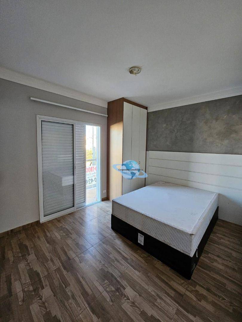 Casa de Condomínio à venda com 3 quartos, 196m² - Foto 18