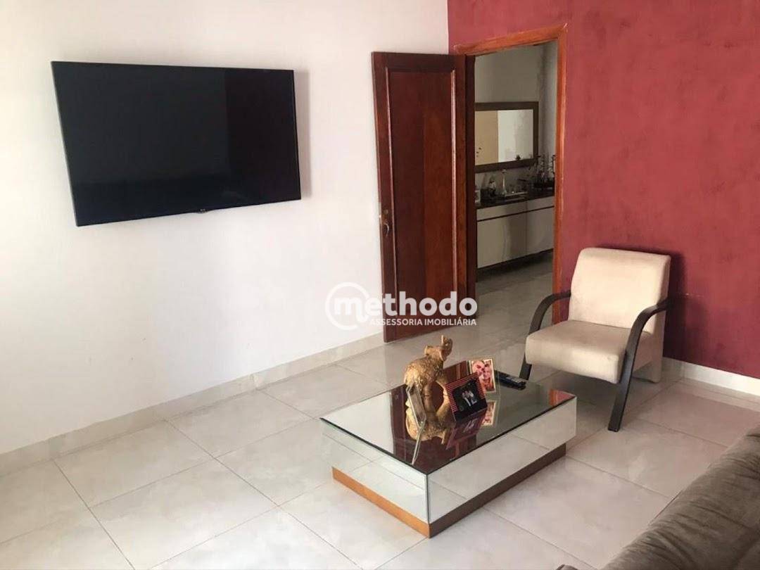 Casa à venda com 3 quartos, 163m² - Foto 5