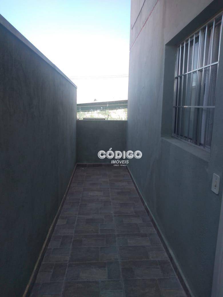 Apartamento para alugar com 2 quartos, 55m² - Foto 3