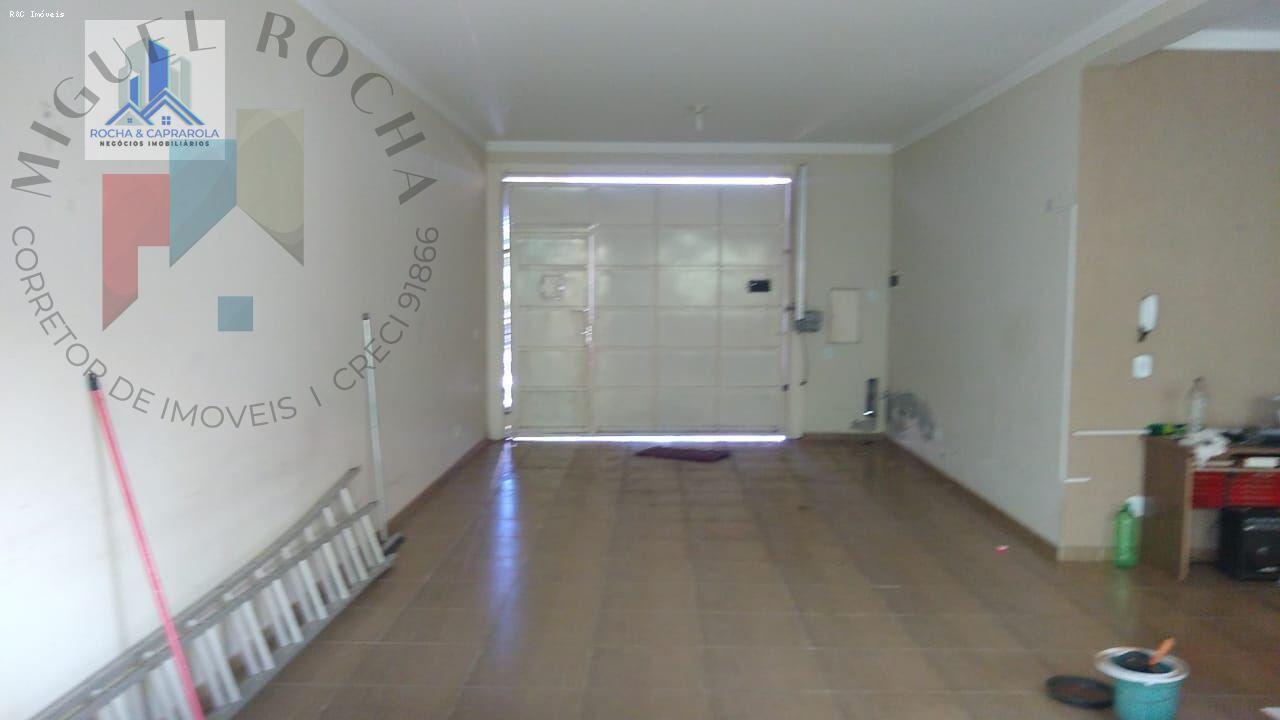 Prédio Inteiro à venda com 1 quarto, 135m² - Foto 13