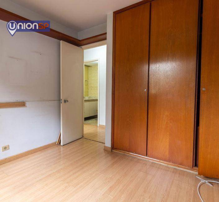 Apartamento à venda com 3 quartos, 101m² - Foto 4