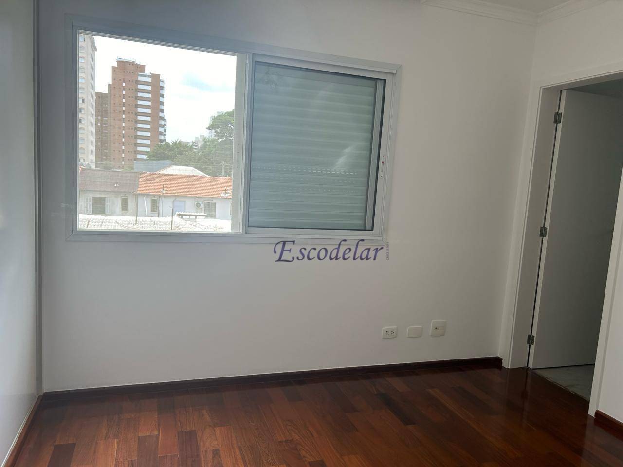 Apartamento à venda com 3 quartos, 139m² - Foto 19