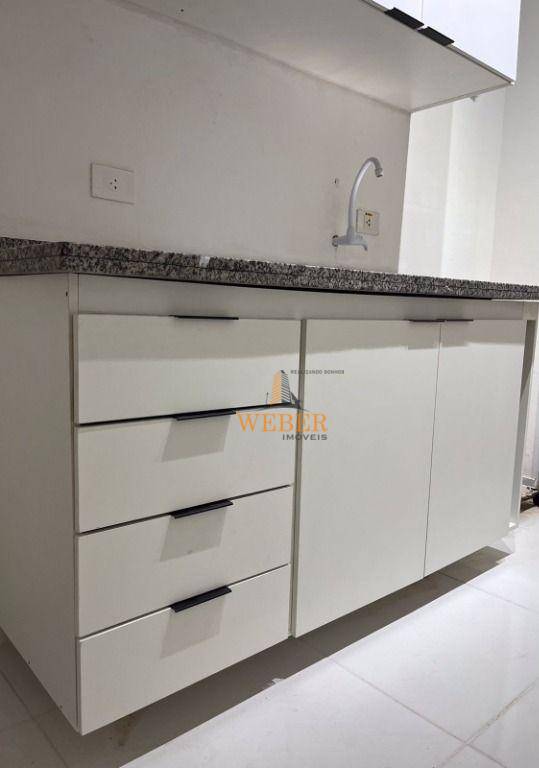 Apartamento à venda com 2 quartos, 59m² - Foto 2