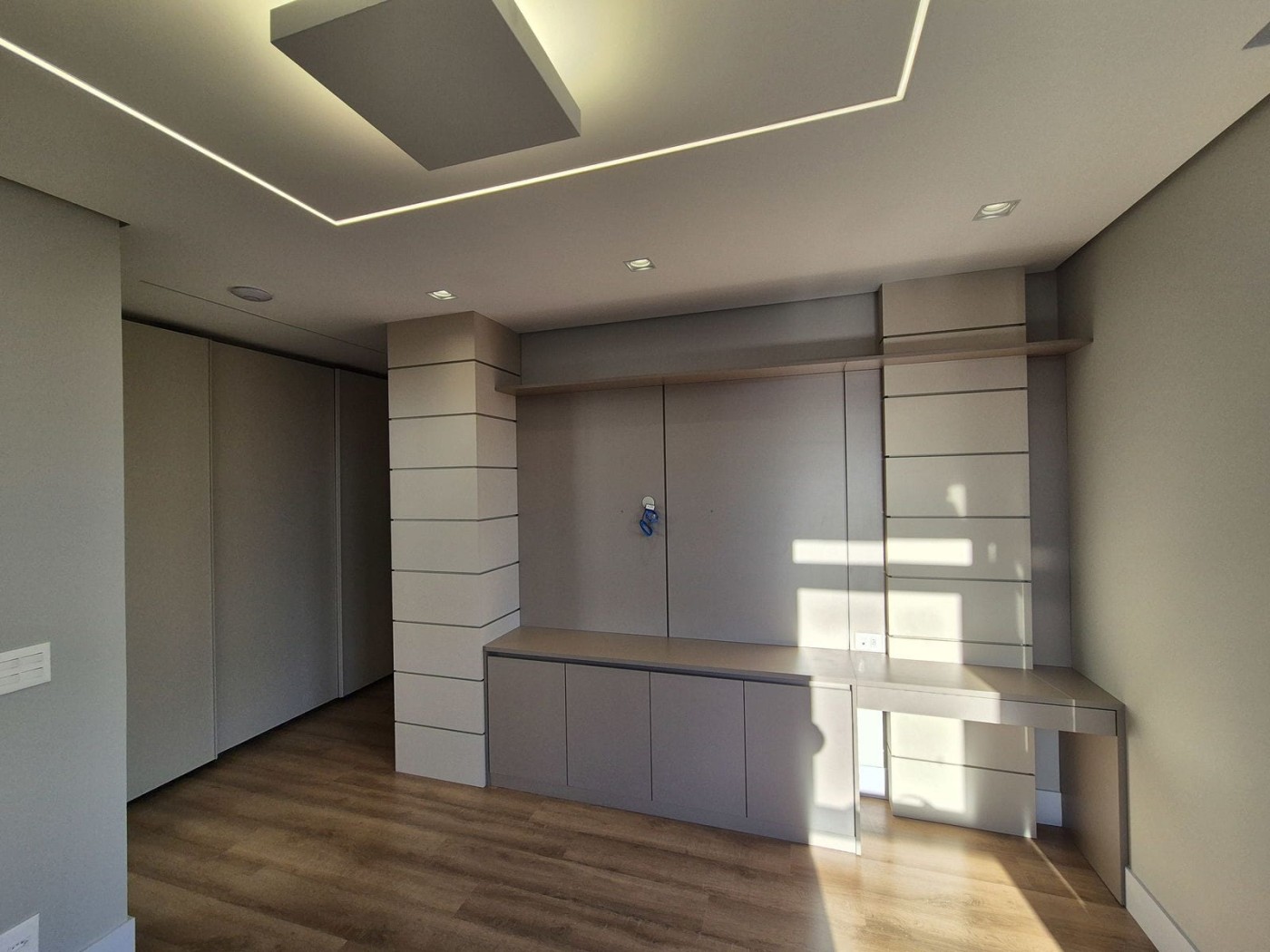 Apartamento à venda com 3 quartos, 151m² - Foto 18