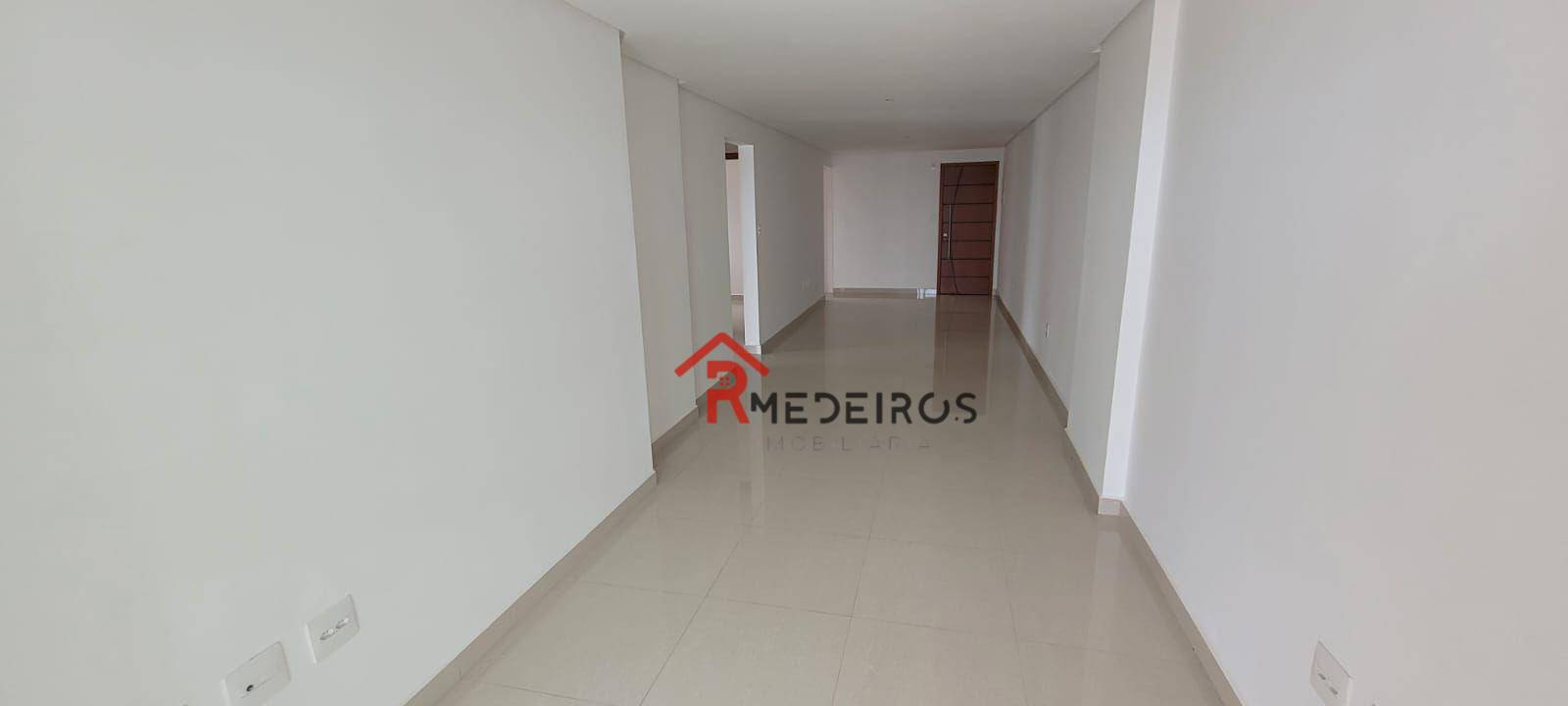 Apartamento à venda com 3 quartos, 123m² - Foto 3