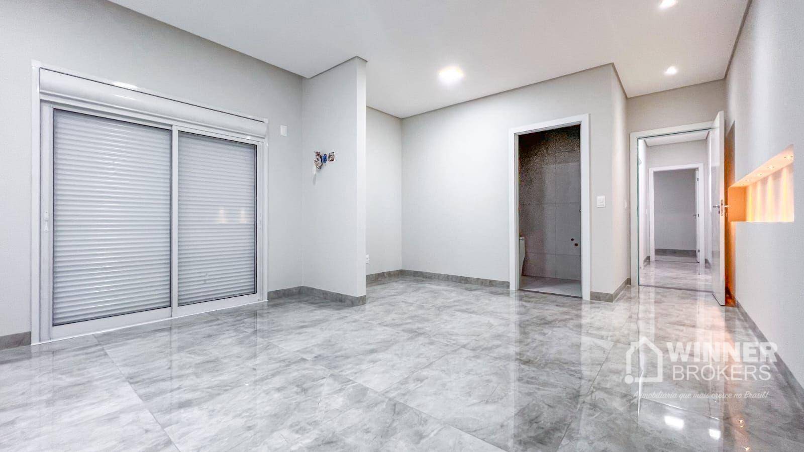 Casa à venda com 3 quartos, 175m² - Foto 2