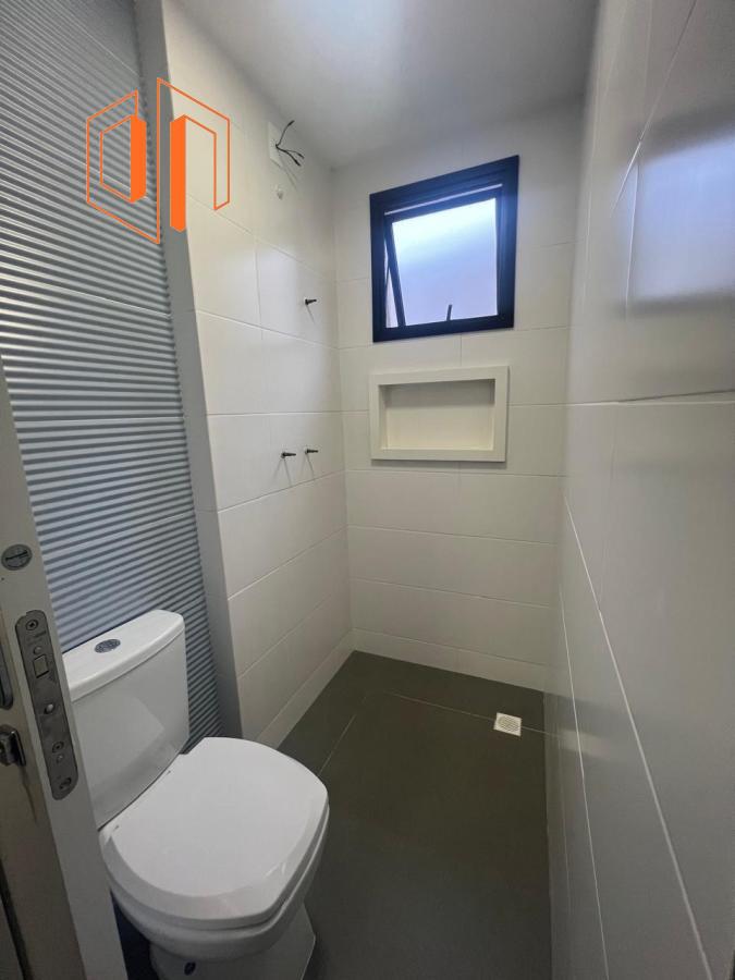 Apartamento à venda com 2 quartos, 70m² - Foto 18