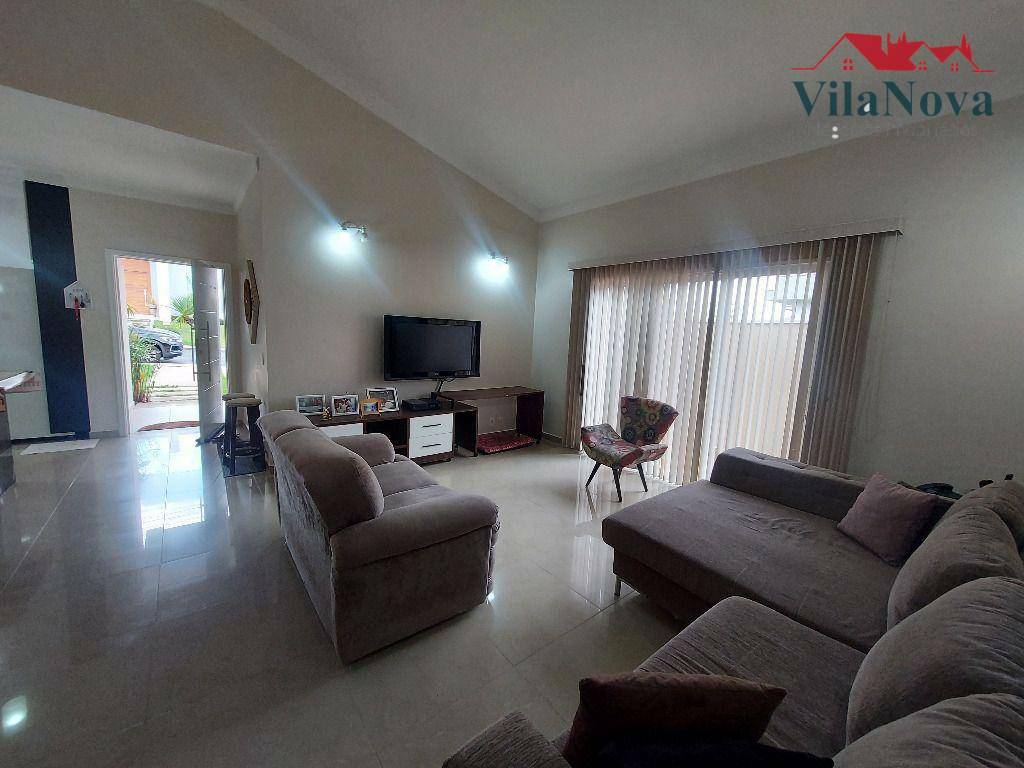 Casa de Condomínio à venda com 3 quartos, 149m² - Foto 1