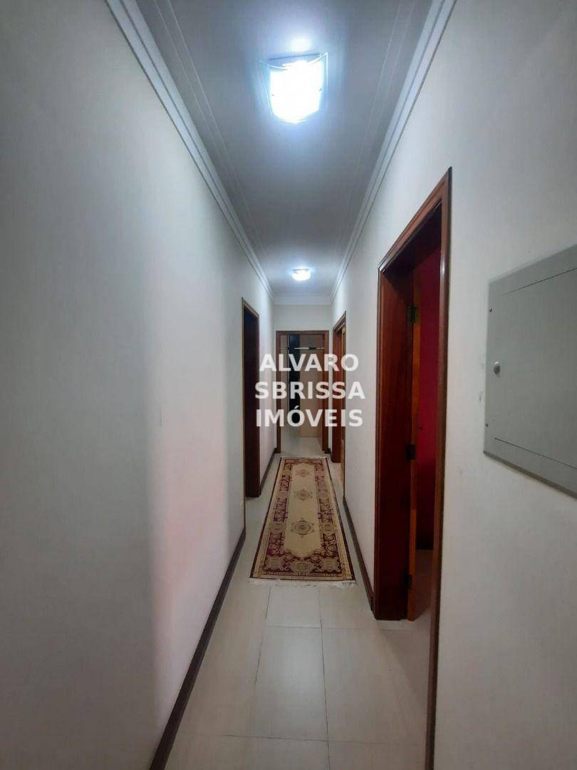 Casa de Condomínio à venda com 4 quartos, 340m² - Foto 13