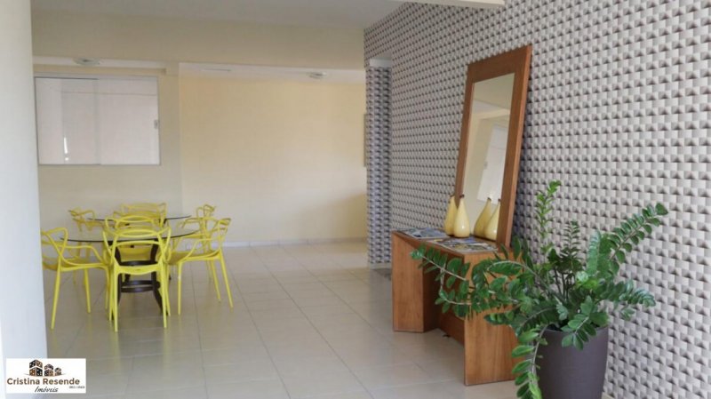 Apartamento à venda com 2 quartos, 77m² - Foto 3