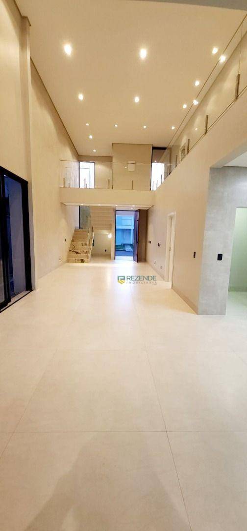 Sobrado à venda com 4 quartos, 330m² - Foto 8