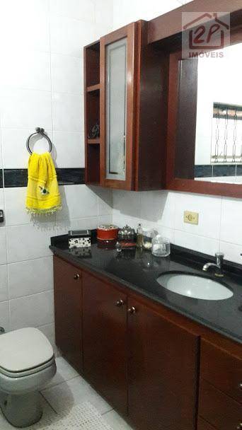 Sobrado à venda com 4 quartos, 300m² - Foto 31