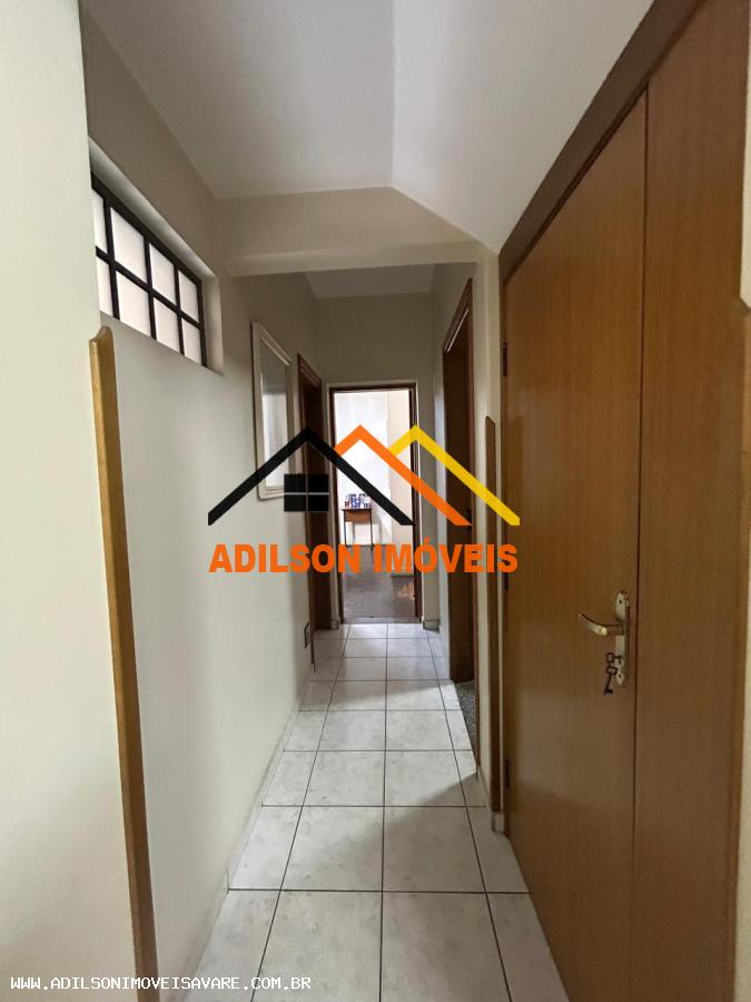 Casa à venda com 2 quartos, 350m² - Foto 8