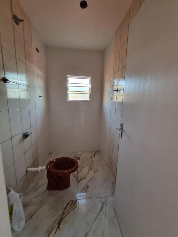 Casa à venda com 1 quarto, 180m² - Foto 5